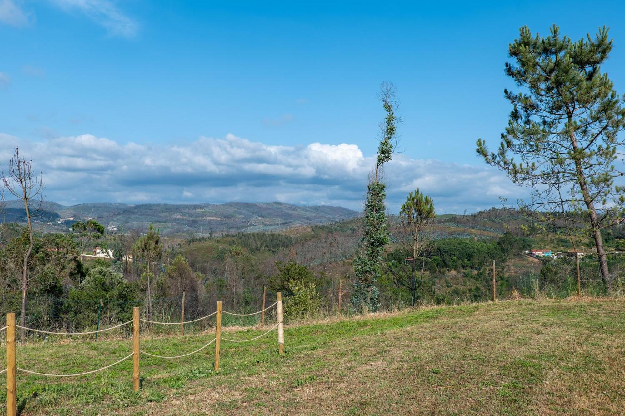 Glamping Frog Farm Villa Foz do Sousa Buitenkant foto