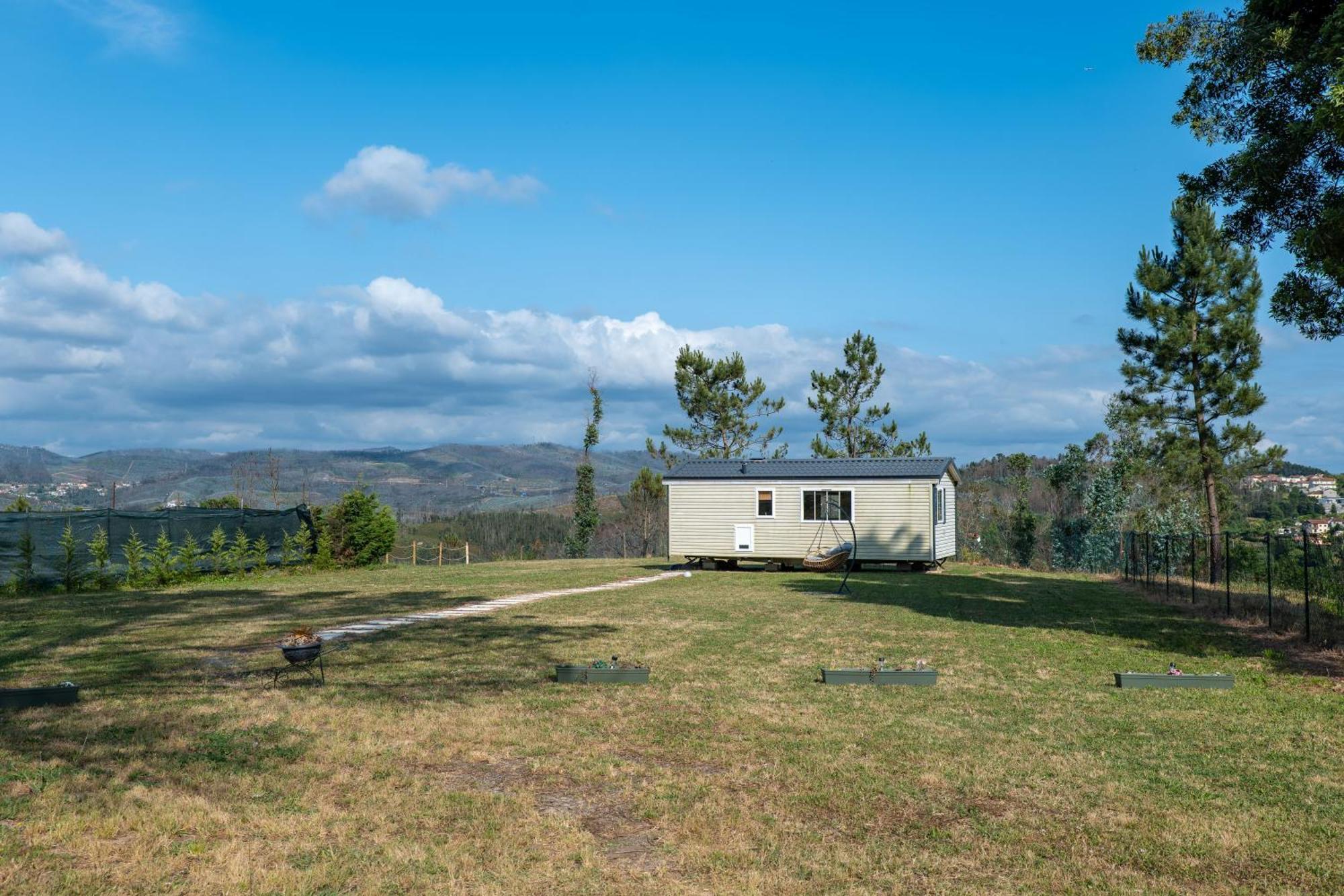Glamping Frog Farm Villa Foz do Sousa Buitenkant foto