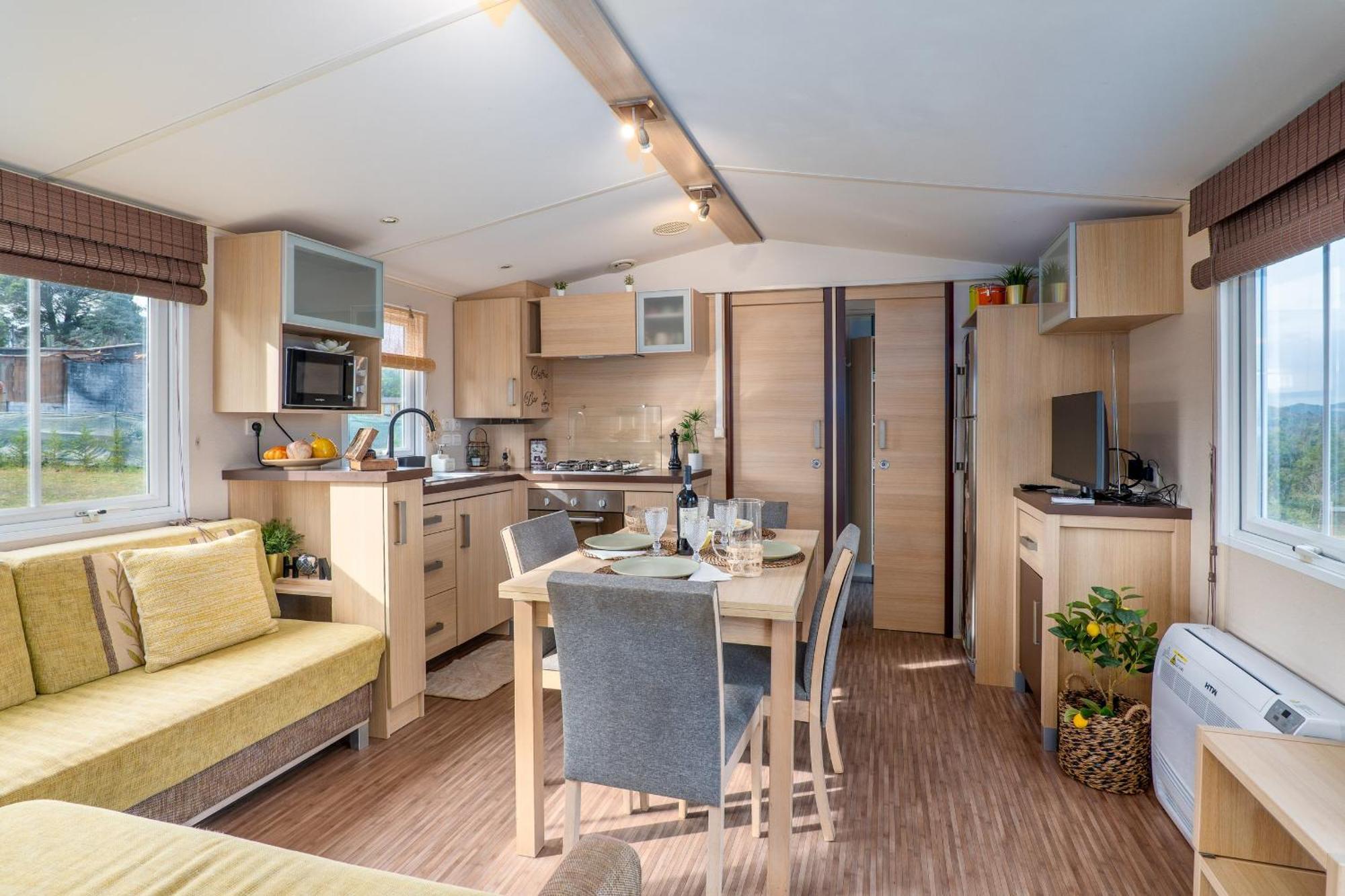Glamping Frog Farm Villa Foz do Sousa Buitenkant foto
