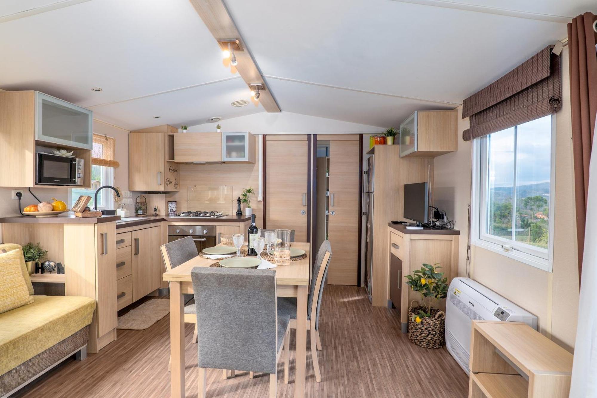 Glamping Frog Farm Villa Foz do Sousa Buitenkant foto