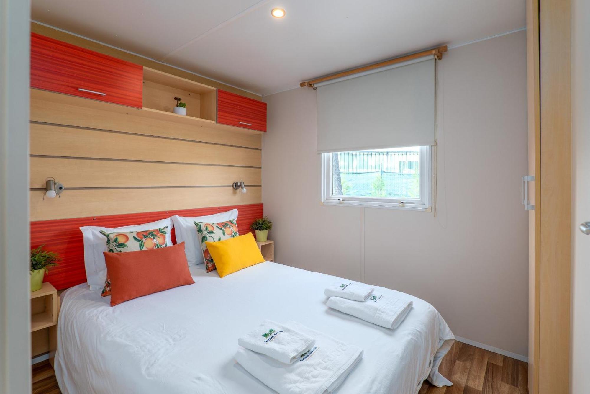 Glamping Frog Farm Villa Foz do Sousa Buitenkant foto